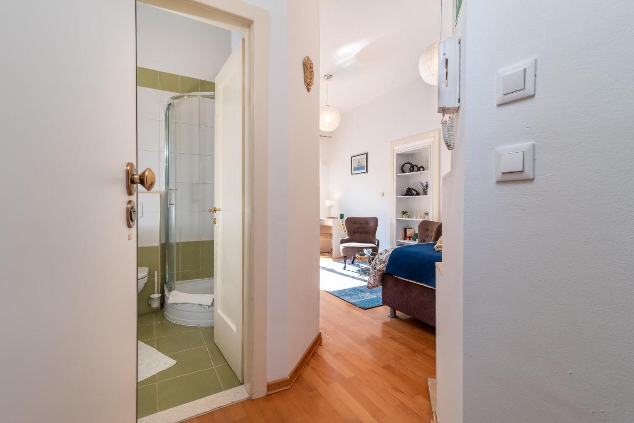 Studio At Bacvice Beach Split Exterior foto